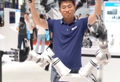 各类展会新看点尽显科技创新力 以展会为支点吸引全球创新资源汇聚