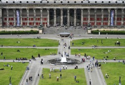 德国柏林博物馆岛举行200周年庆典