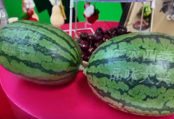 “商文旅”融合催热假日经济 “花样”民俗点燃消费市场新引擎