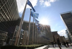 美钢铝关税加倍 多国表达反对