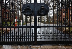 禁招国际生案哈佛再获胜 美政府改立场提出“30天限期”