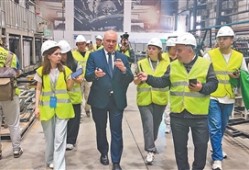 “为地区绿色交通发展作出贡献”（中国—中亚媒体高质量共建“一带一路”联合采访）