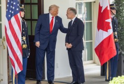 特朗普：钢铝关税加倍 欧盟加拿大：强烈遗憾！强烈反对！