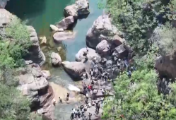 传统景区不断“破圈”“出圈”  “文旅+创新”激发经济澎湃活力