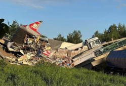 俄罗斯布良斯克州再发生铁路爆炸事件 轨道受损