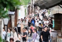 “会展经济+数字产业+文旅服务”引领新风尚 点燃镇域经济新“引擎”