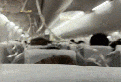 万米高空惊魂：日航波音738急降7000米备降大阪，191人亲历机舱减压生死时刻