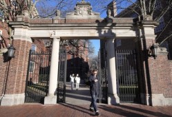 美国联邦法官“叫停”禁止哈佛大学招收国际学生政策