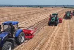科技赋能服务“三夏”生产 “智慧种地”大显身手夯实丰收基础