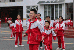 课间15分钟 让孩子们动起来的N种可能