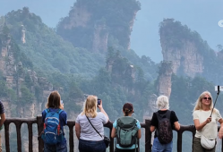 免签“朋友圈”再扩容 是时候开启一场“中国行”了